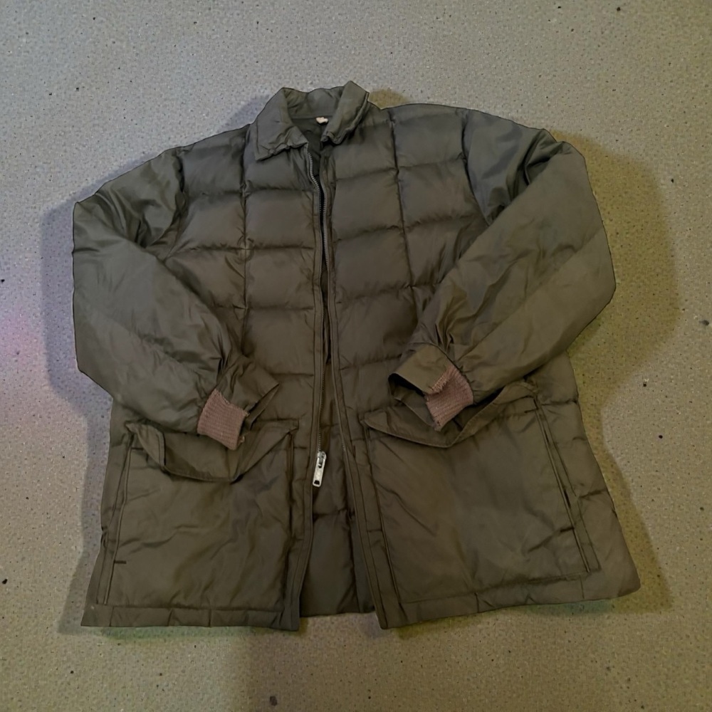 Vintage Comfy brand goose down puffer coat. Made in Seattle XL